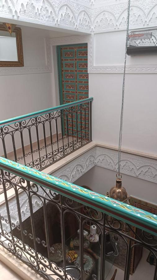 Riad A Marrakech Dans La Residence Touristique Al Qaria Assiyahia Маракеш Екстериор снимка