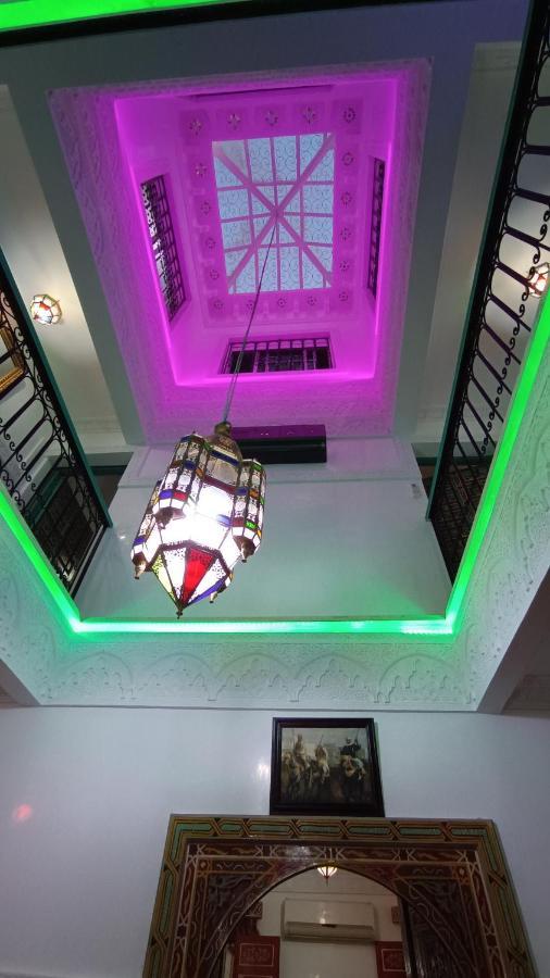 Riad A Marrakech Dans La Residence Touristique Al Qaria Assiyahia Маракеш Екстериор снимка